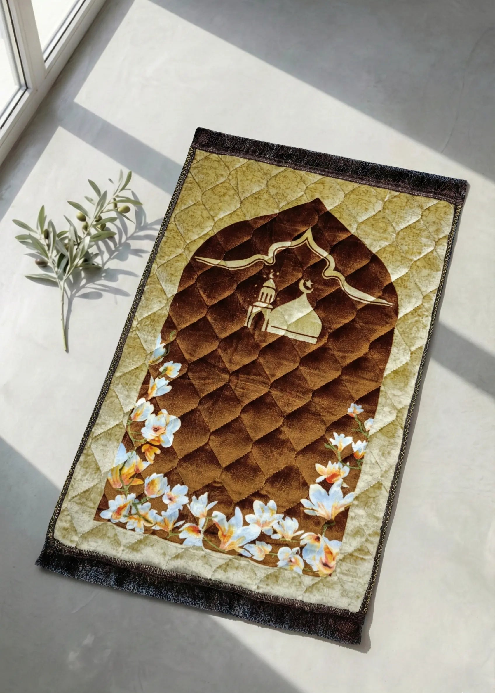 Al-IhsanBrownFloralVelvetQuiltedPrayerMat